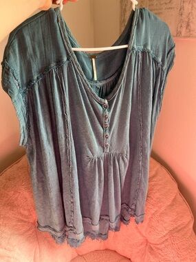 Free People Women's Washed Blue Button-Front Top